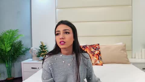 Vanessa online show from 12.27.24