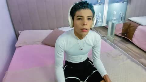 Florian Sven online show from 09.29.25