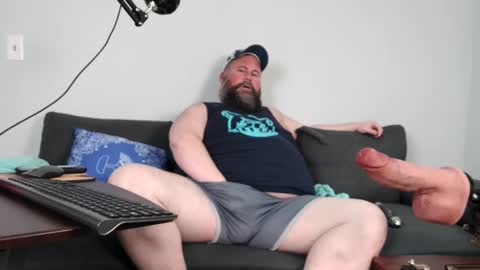 Snapshot of floridabearlive chatting on 02.06.25 FloridaBearLive online show from 02.06.25