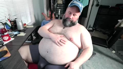 Snapshot of floridabearlive chatting on 09.09.25 FloridaBearLive online show from 09.09.25