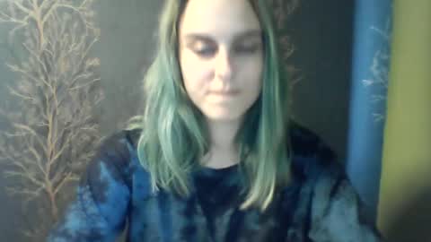 Snapshot of flower_bluee chatting on 06.13.26 Ambika 3 online show from 06.13.26