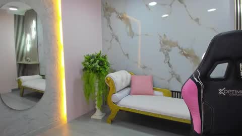 Dulce online show from 10.31.25