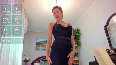 Nicole online show from 10.08.25