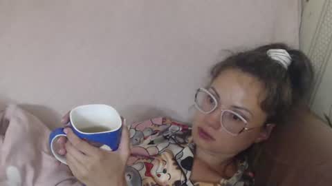 Snapshot of flowercandydoll13 chatting on 06.16.26 say meow and send tip online show from 06.16.26