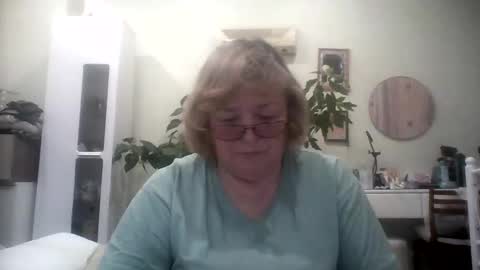 Flowerlower online show from 01.26.25