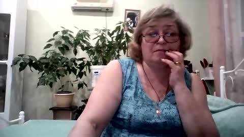 Flowerlower online show from 02.03.25