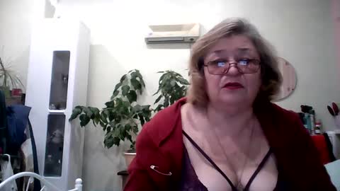 Flowerlower online show from 02.22.25