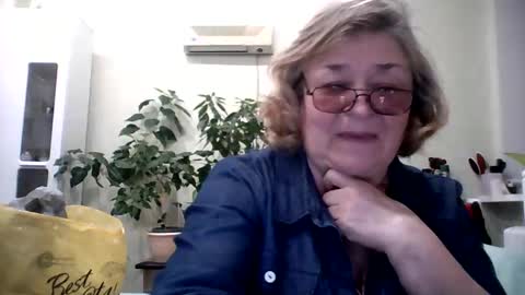 Flowerlower online show from 02.28.25