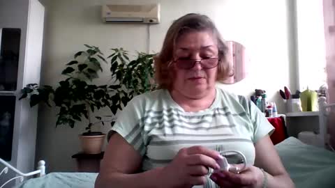 Flowerlower online show from 03.05.25