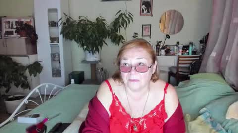 Flowerlower online show from 11.01.25