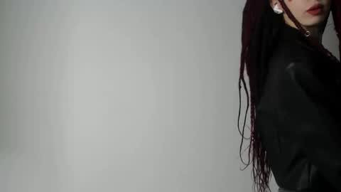 Flower online show from 02.28.25