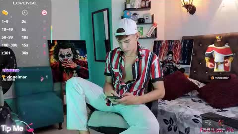 flowers109 online show from 11.20.25