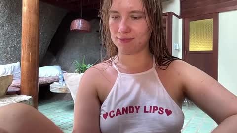 fluffy_bunnyxxx online show from 01.10.25