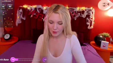 Monica online show from 10.20.25