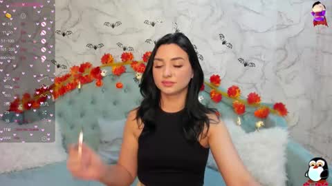 Snapshot of flufyfoxx chatting on 10.22.25 Lina online show from 10.22.25