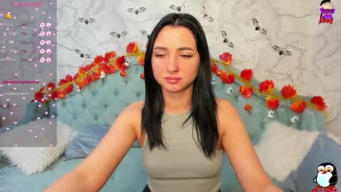 Snapshot of flufyfoxx chatting on 10.26.25 Lina online show from 10.26.25