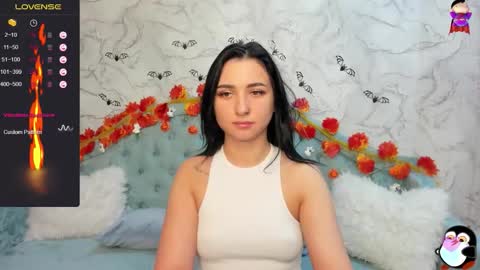 Snapshot of flufyfoxx chatting on 10.27.25 Lina online show from 10.27.25