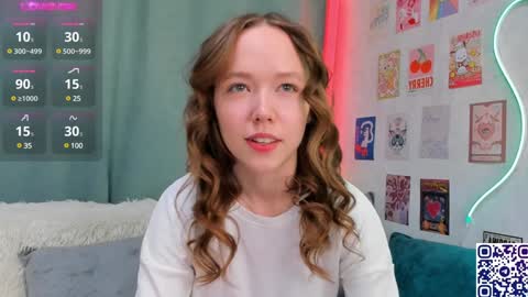 Snapshot of fly_best chatting on 01.18.25 Polly online show from 01.18.25