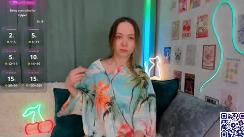 Snapshot of fly_best chatting on 01.30.25 Polly online show from 01.30.25