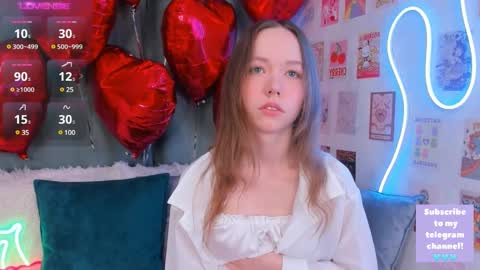 Snapshot of fly_best chatting on 02.16.25 Polly online show from 02.16.25