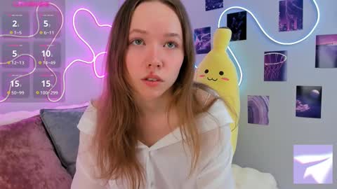 Snapshot of fly_best chatting on 02.22.25 Polly online show from 02.22.25