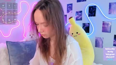 Snapshot of fly_best chatting on 03.11.25 Polly online show from 03.11.25