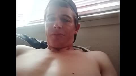 Snapshot of flybuy2525 chatting on 10.03.25 flybuy2525 online show from 10.03.25