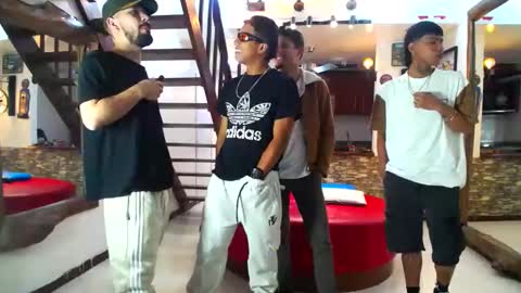 flyckers online show from 01.07.25