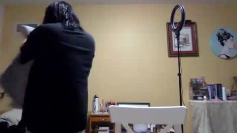 Snapshot of fnu_fnu chatting on 09.15.25 fnu_fnu online show from 09.15.25