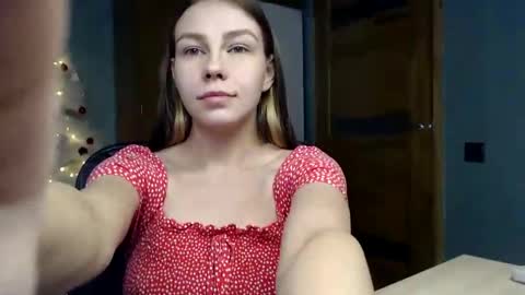 Molli  Ready for any play with you. Hottest show in pvt  Help a student earn big tokens  online show from 12.14.24