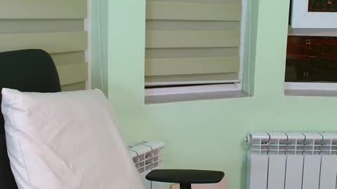 independent model online show from 12.09.24