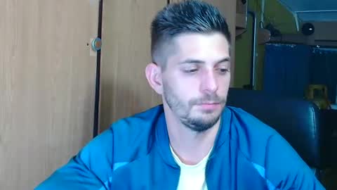 independent model online show from 09.13.25