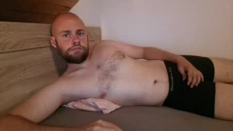 Snapshot of foniks96 chatting on 06.28.26 Martin Grob online show from 06.28.26