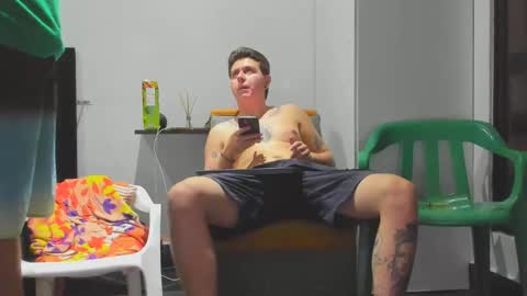 foot_master777 online show from 02.25.25