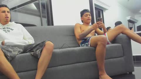 foot_master777 online show from 02.26.25