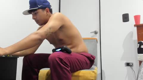 foot_master777 online show from 09.30.25