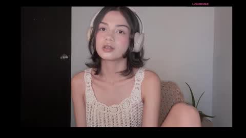 Snapshot of forbidden_candy_ chatting on 12.15.25 forbidden candy online show from 12.15.25