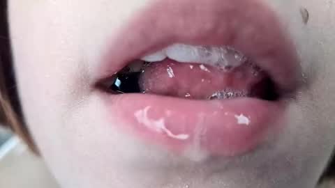 Laura online show from 09.20.25