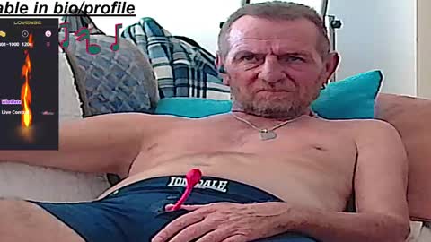 Snapshot of forexxxx_man chatting on 12.12.24 doc online show from 12.12.24