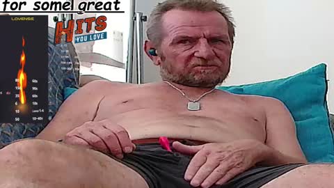 Snapshot of forexxxx_man chatting on 01.20.25 doc online show from 01.20.25