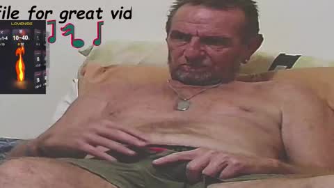 Snapshot of forexxxx_man chatting on 09.14.25 doc online show from 09.14.25