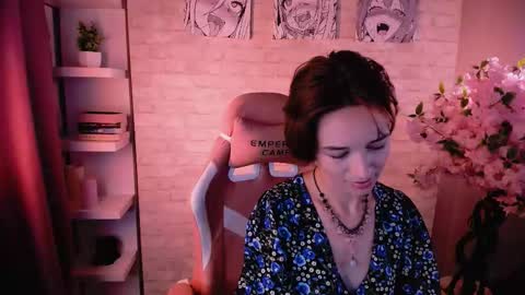 Vivian online show from 09.10.25