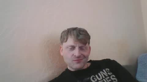 Snapshot of forgotten_lover chatting on 03.20.26 forgotten_lover online show from 03.20.26