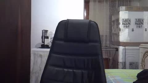 Snapshot of fortiori8 chatting on 12.04.24 fortiori8 online show from 12.04.24