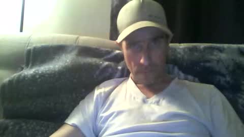 Snapshot of fouraide42 chatting on 12.13.24 fouraide42 online show from 12.13.24