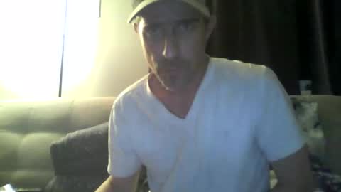 Snapshot of fouraide42 chatting on 12.13.24 fouraide42 online show from 12.13.24