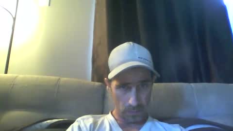 Snapshot of fouraide42 chatting on 12.13.24 fouraide42 online show from 12.13.24