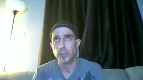 Snapshot of fouraide42 chatting on 02.28.25 fouraide42 online show from 02.28.25
