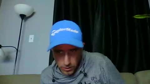 Snapshot of fouraide42 chatting on 09.21.25 fouraide42 online show from 09.21.25