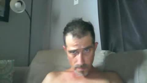 Snapshot of fouraide42 chatting on 10.23.25 fouraide42 online show from 10.23.25